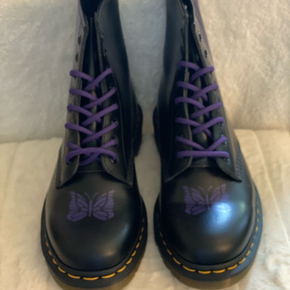 Dr. Martens needles Collab size women’s 9 - Picture 4 of 6